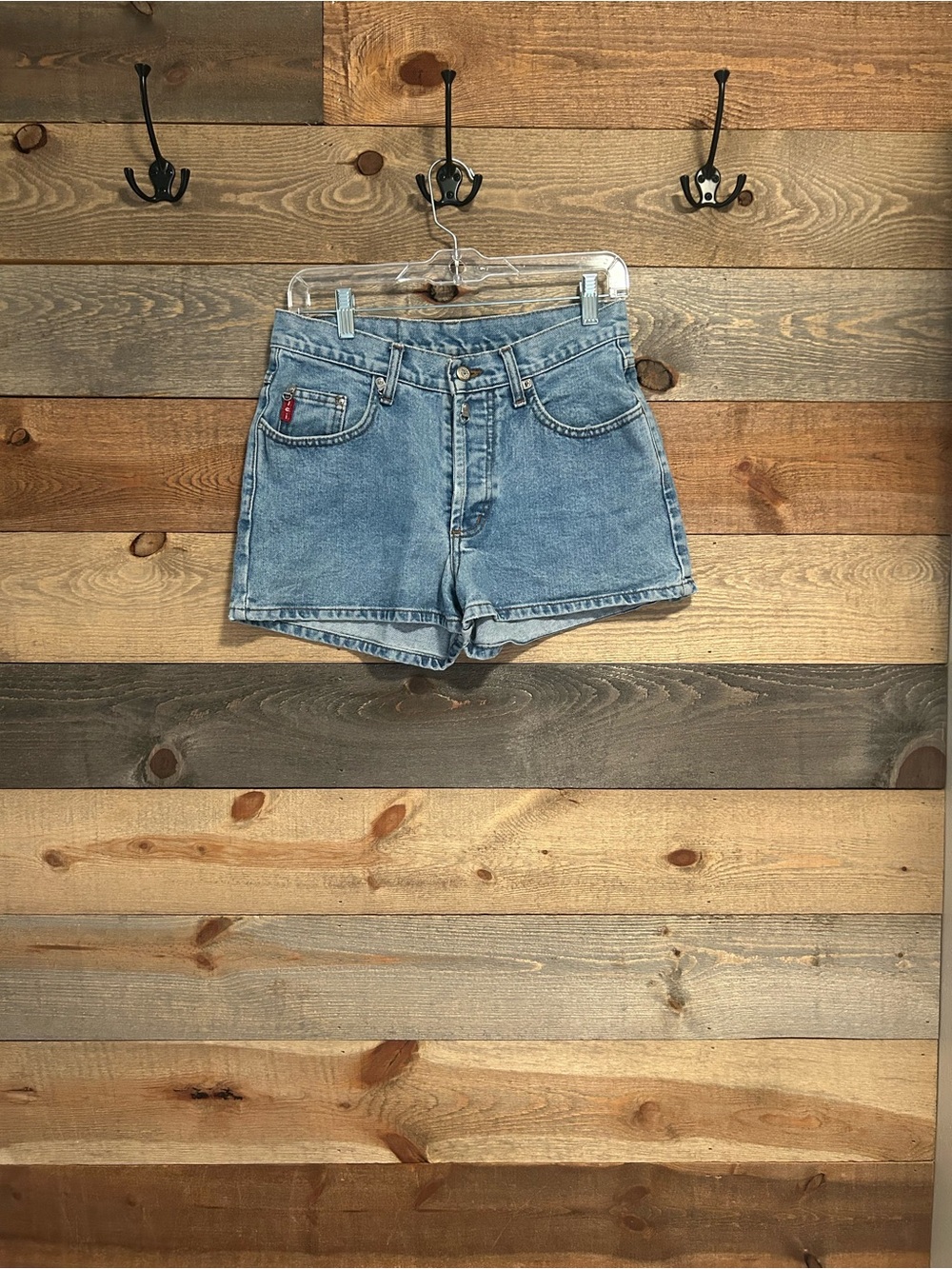 LEI Light Blue High-Rise Denim Shorts vintage with metal detail